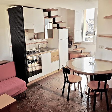 Rk San Vitale Flat Bologna Exteriör bild